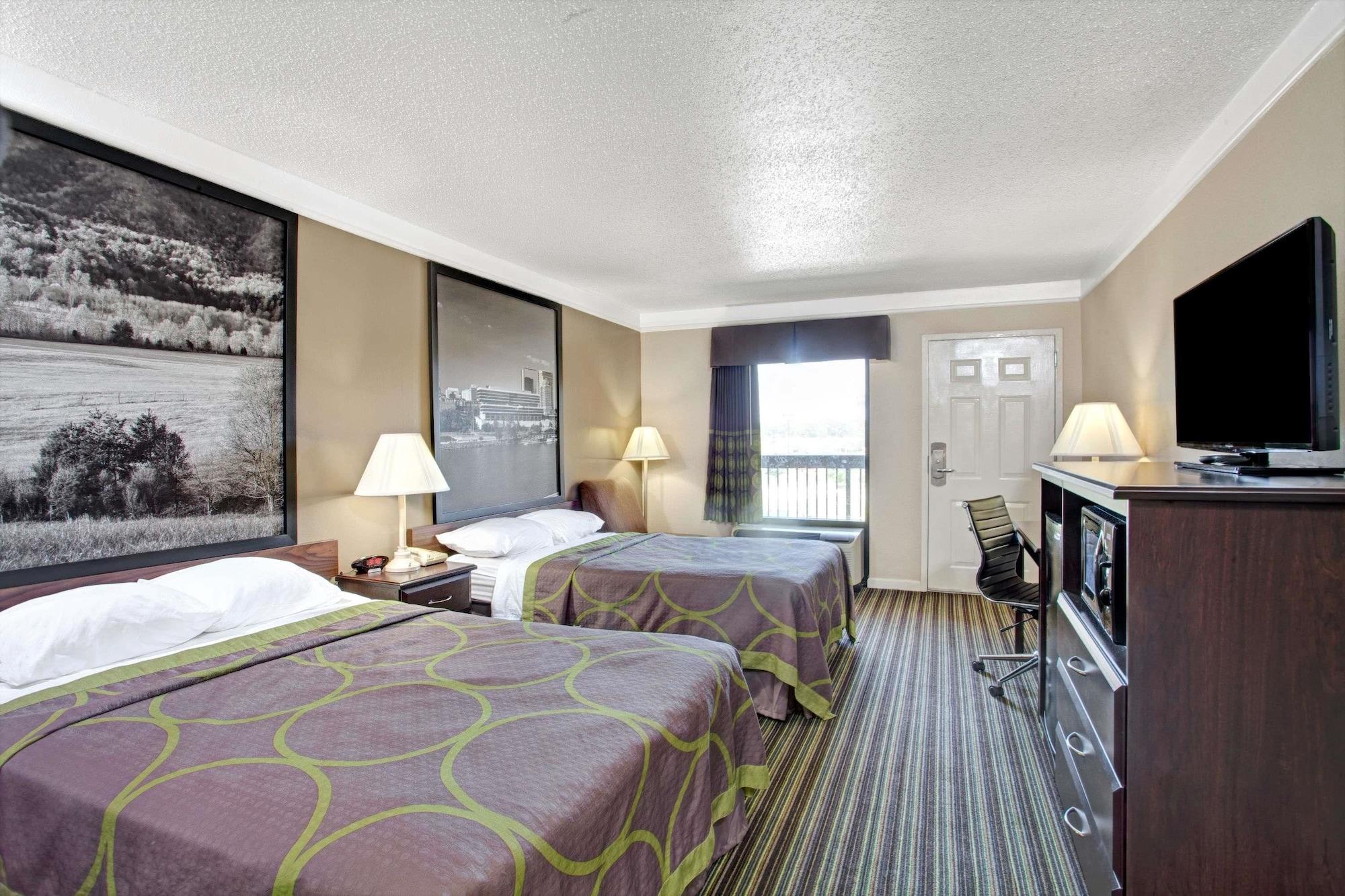 Super 8 By Wyndham Knoxville East Экстерьер фото