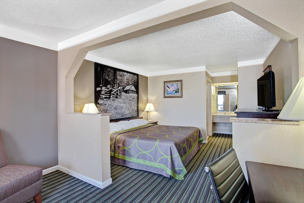 Super 8 By Wyndham Knoxville East Номер фото